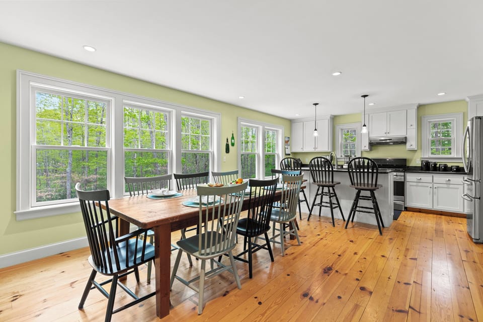 Open space kitchen fit for the whole family