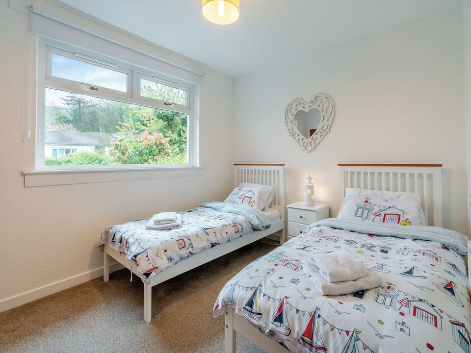 Twin bedroom | The Mulberry, Lamlash