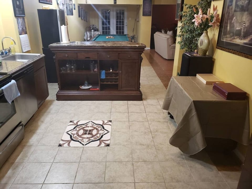Game room