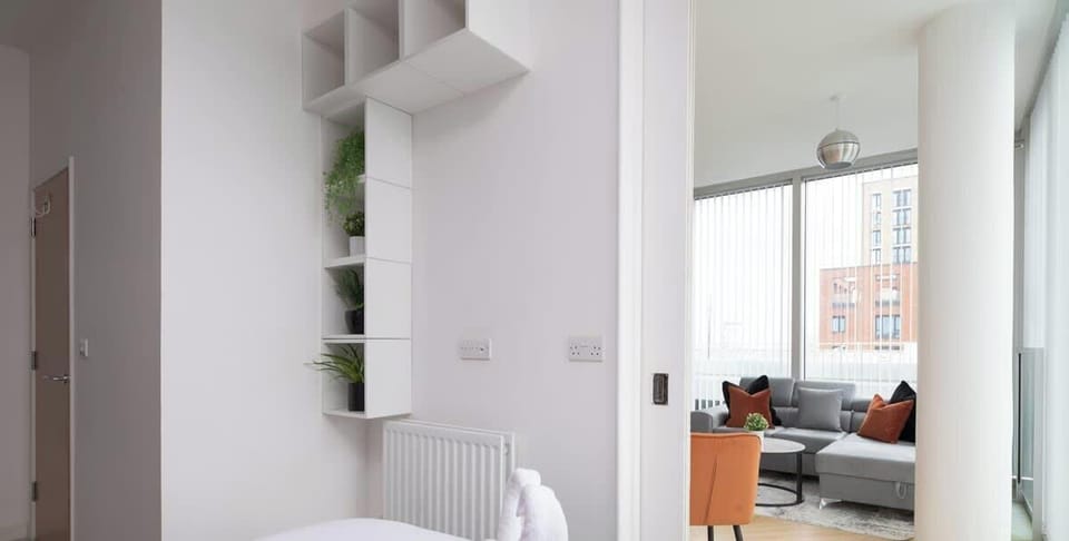 Bedroom at Valore Property Services Short Lets & Serviced Accommodation