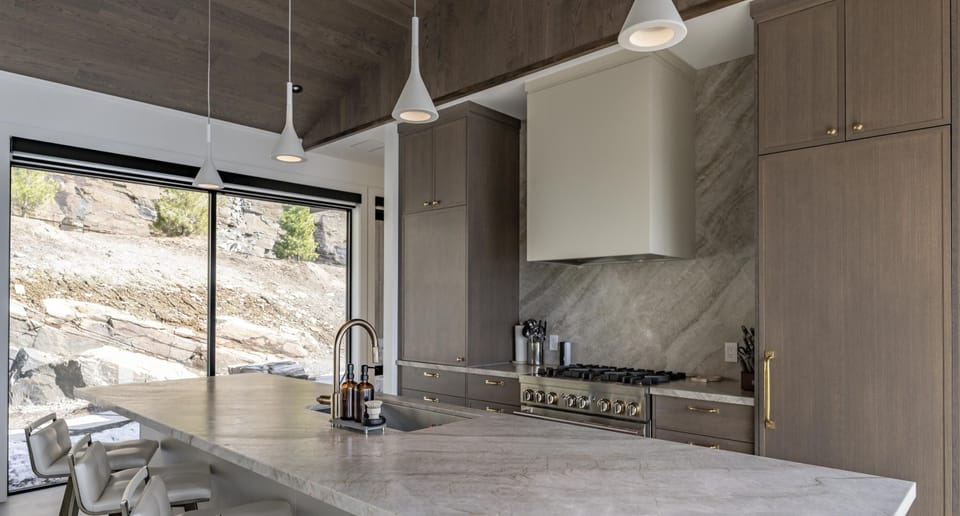 Kitchen &amp; Bar Seating (2)