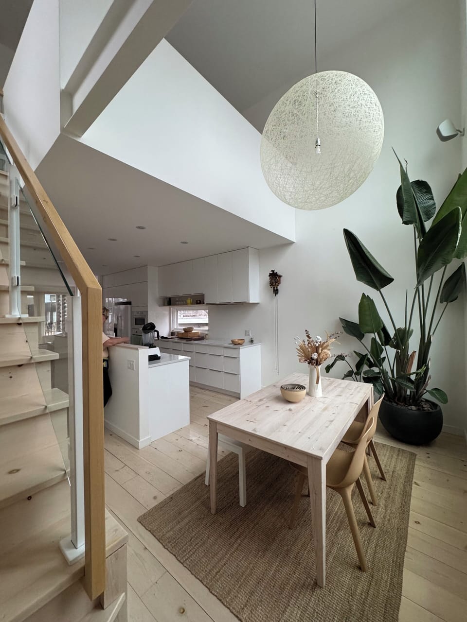 Dining room & kitchen