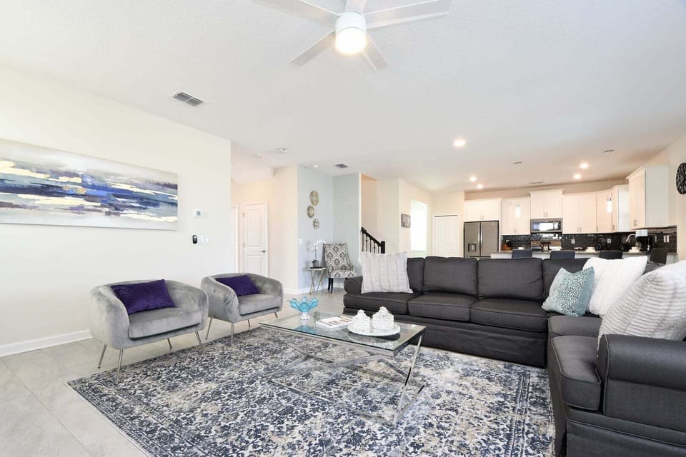 Open-concept spaces to spend with your family and friends.