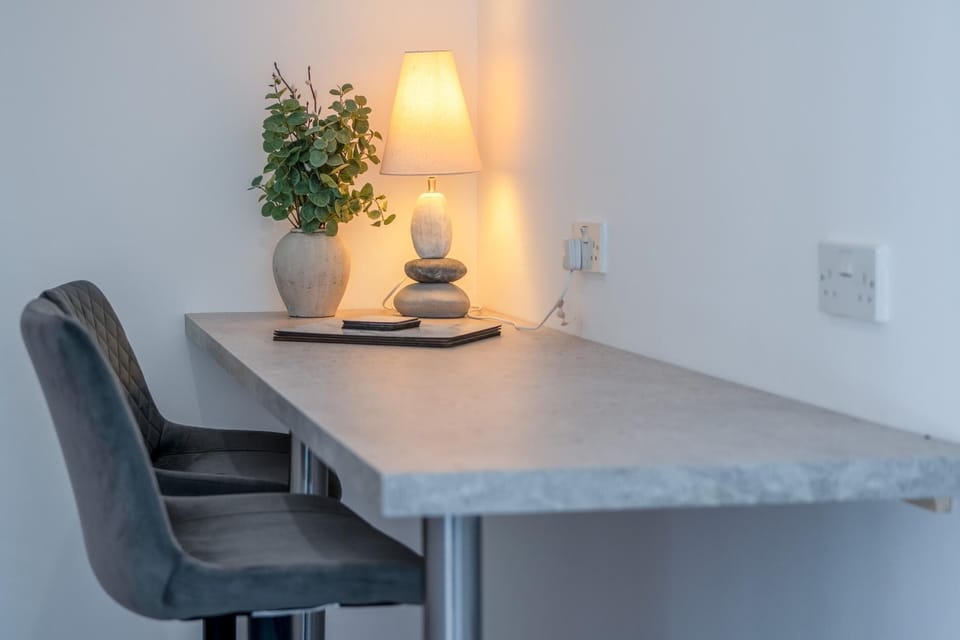 Sea Breeze Apt 1 - 1 Bedroom - Horton Beach (7055)