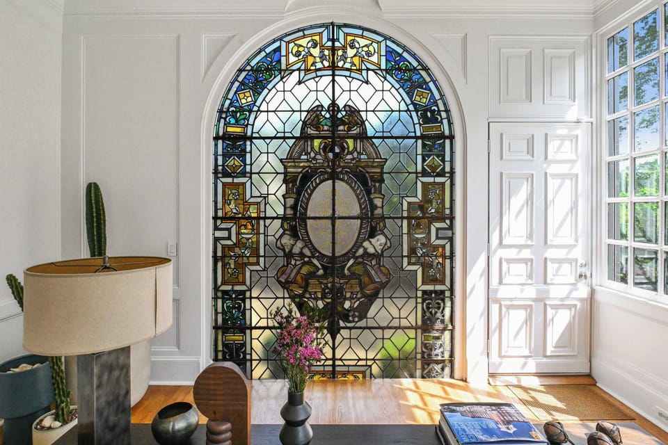 28 Living Room