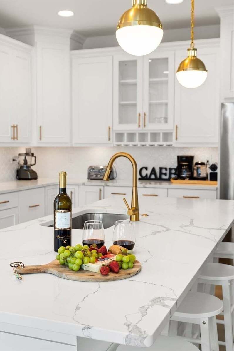 Oversized Quartz Kitchen Island