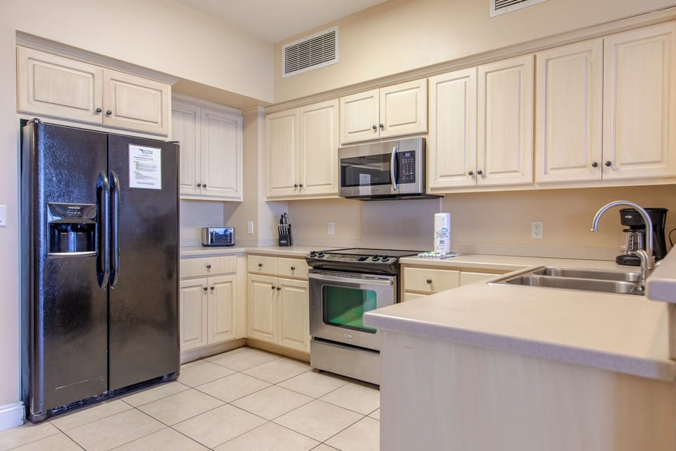 Fully stocked kitchen.