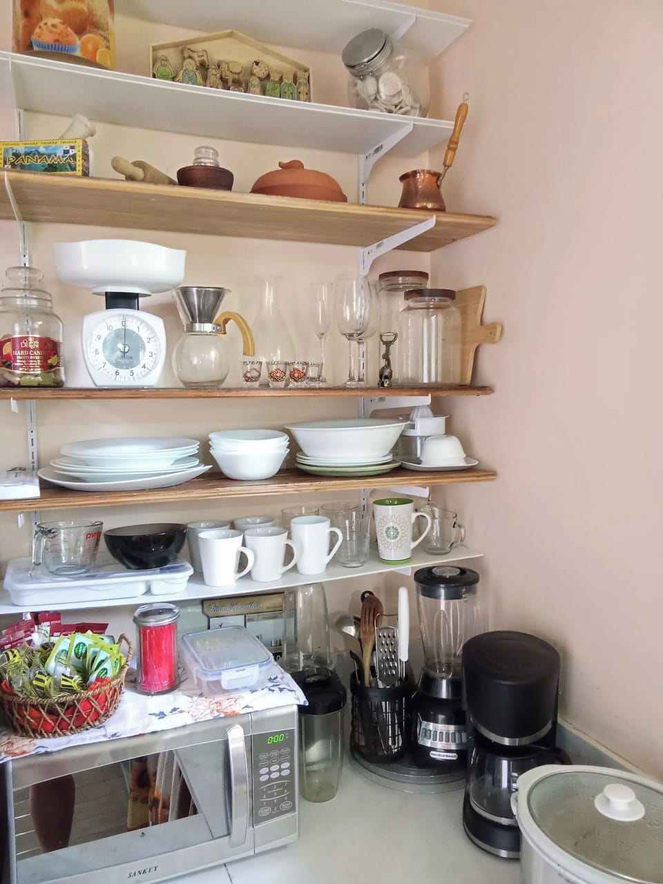 Fully equipped kitchen