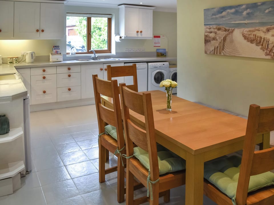 Kitchen/diner | Swallowdale, Flordon