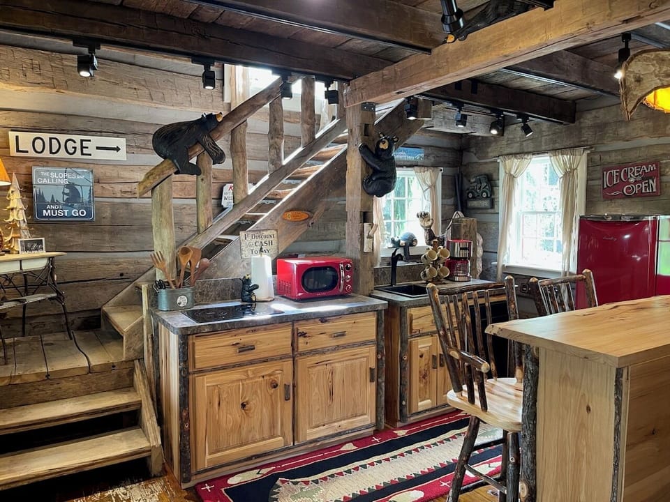 Kitchen area.