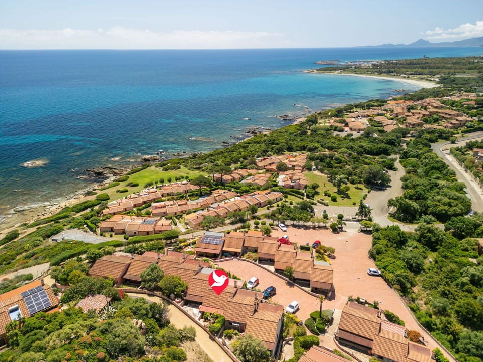 Residential Area, Coast, Coastal And Oceanic Landforms, Landscape, Summer, House, Sea, Home, Bird'S-Eye View, Human Settlement