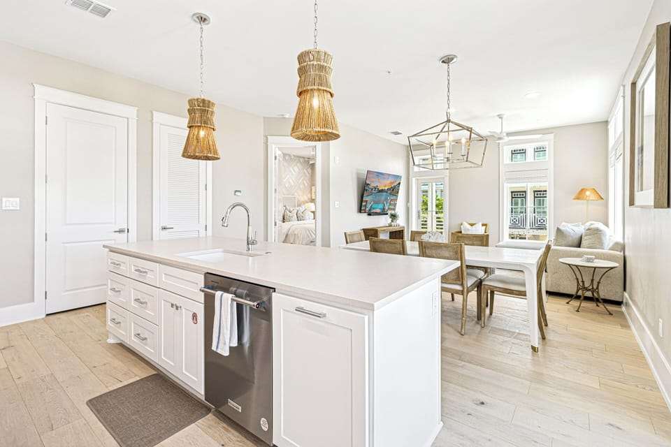 Kitchen, 1st Floor