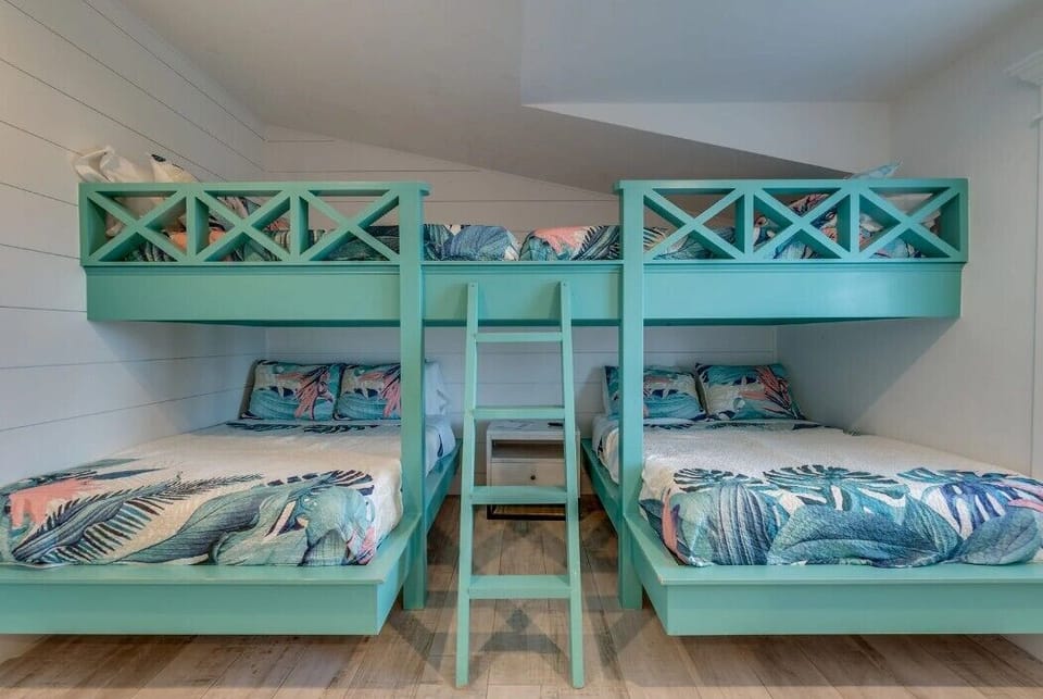 Bedroom 6- Bunk beds with full over full
