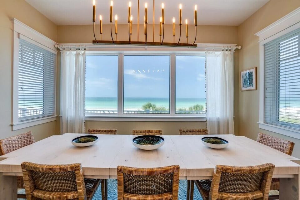 Dining area with views 