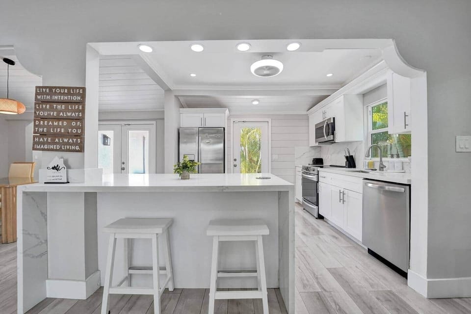 Kitchen Island and Bar Stools