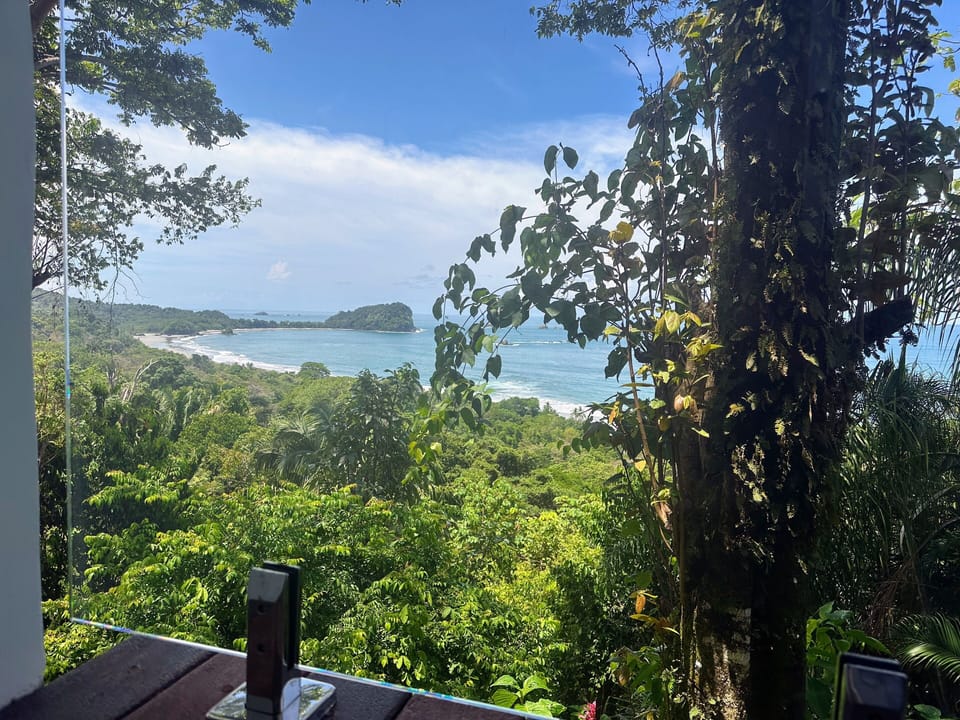 Clear views of the iconic Cathederal Point in the Manuel Antonio National Park