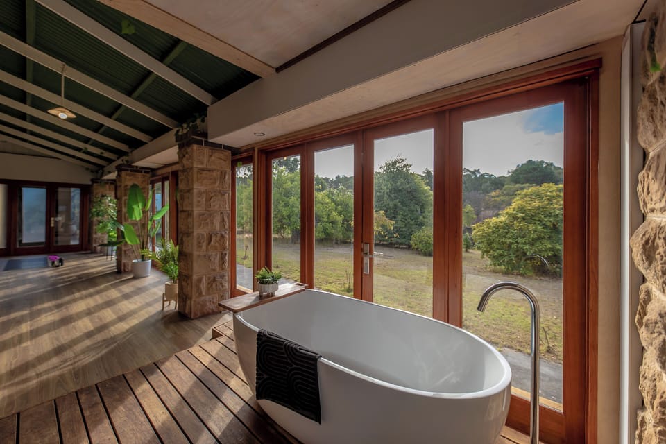 Bathtub