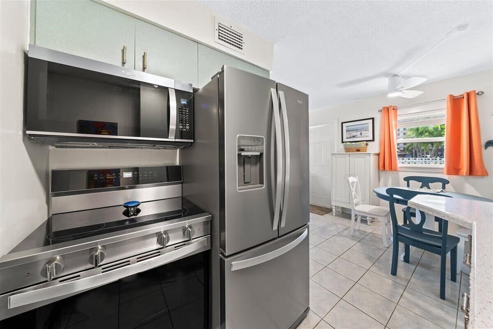 Modern kitchen for home cooked meals