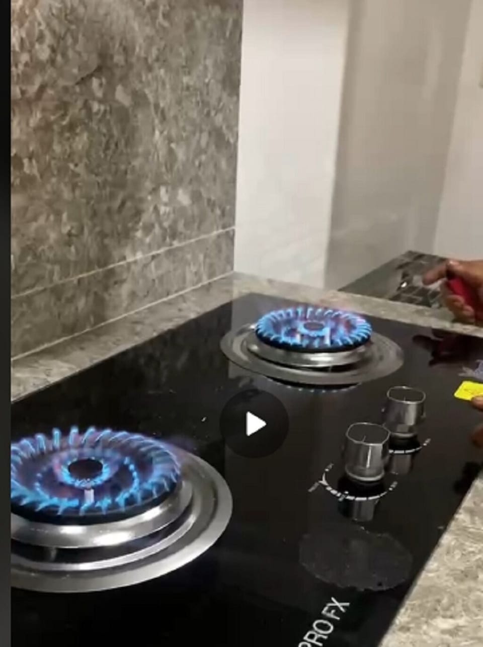 Fully operational Kitchen w/all the amenities!