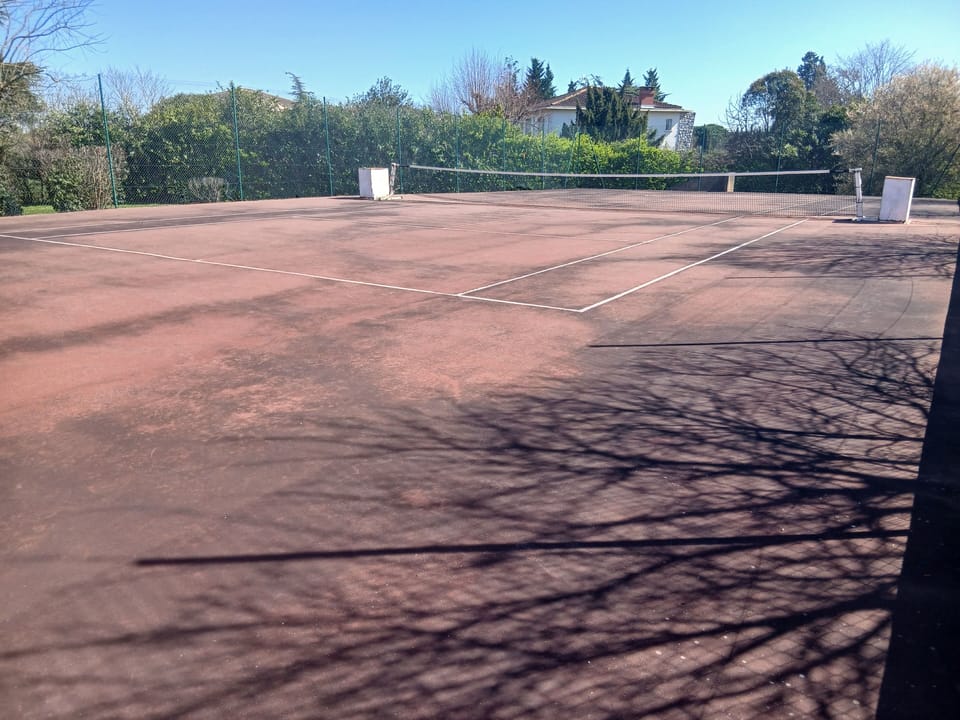 Sport court
