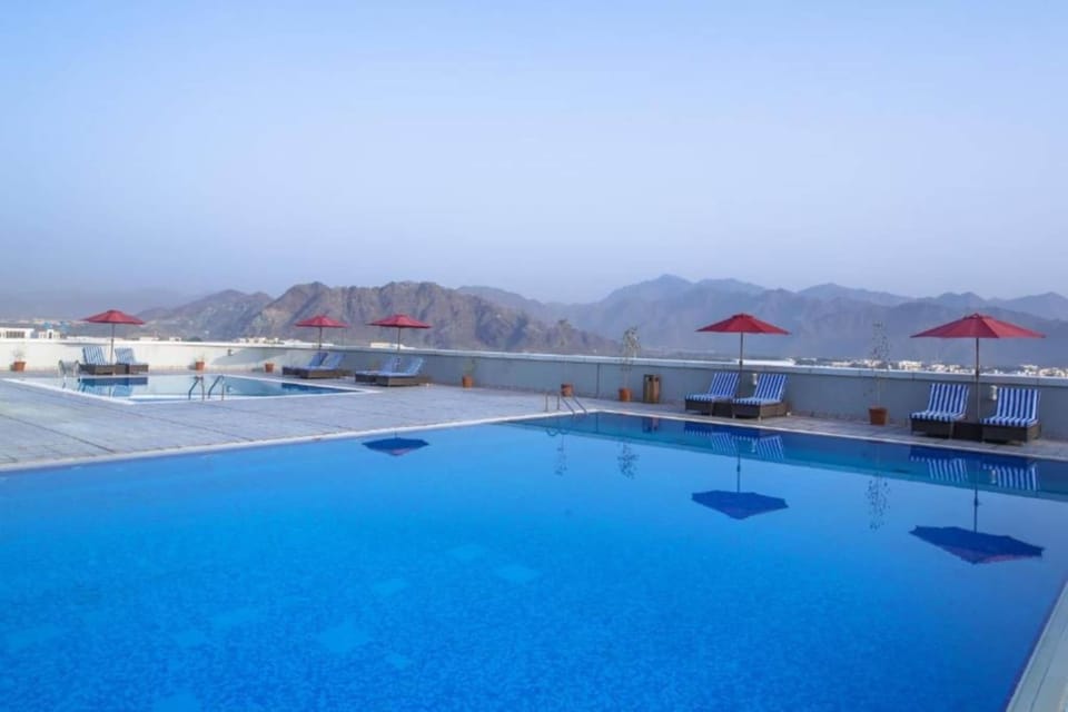 Holiday Home Swimming Pool