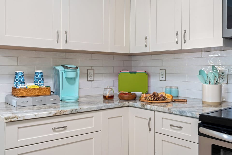 Your perfect kitchen for simple meals and cozy moments.