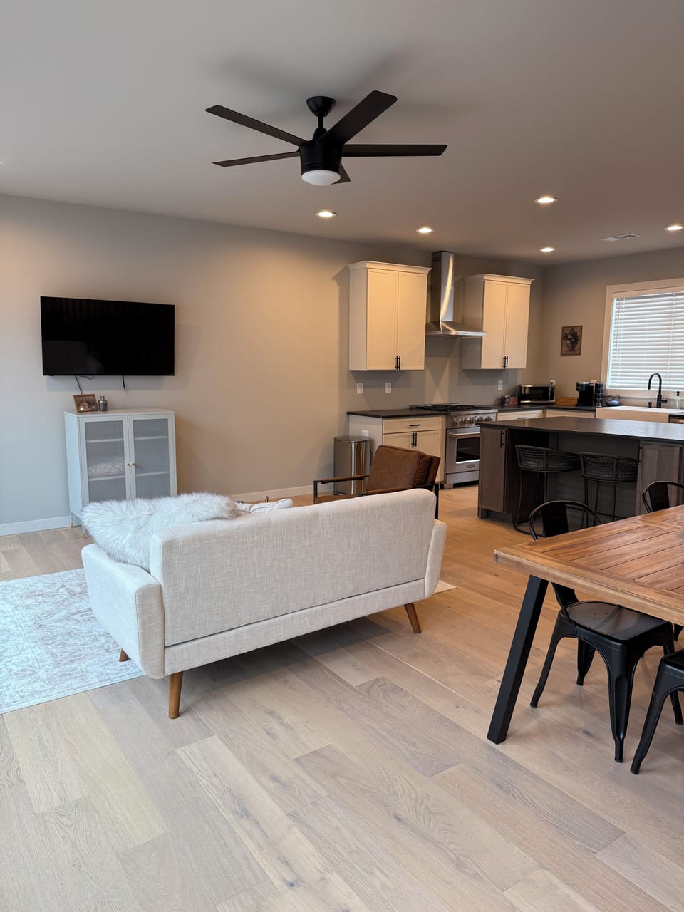Living, Dining, Kitchen on 2nd Floor Large Open Concept With Smart TV