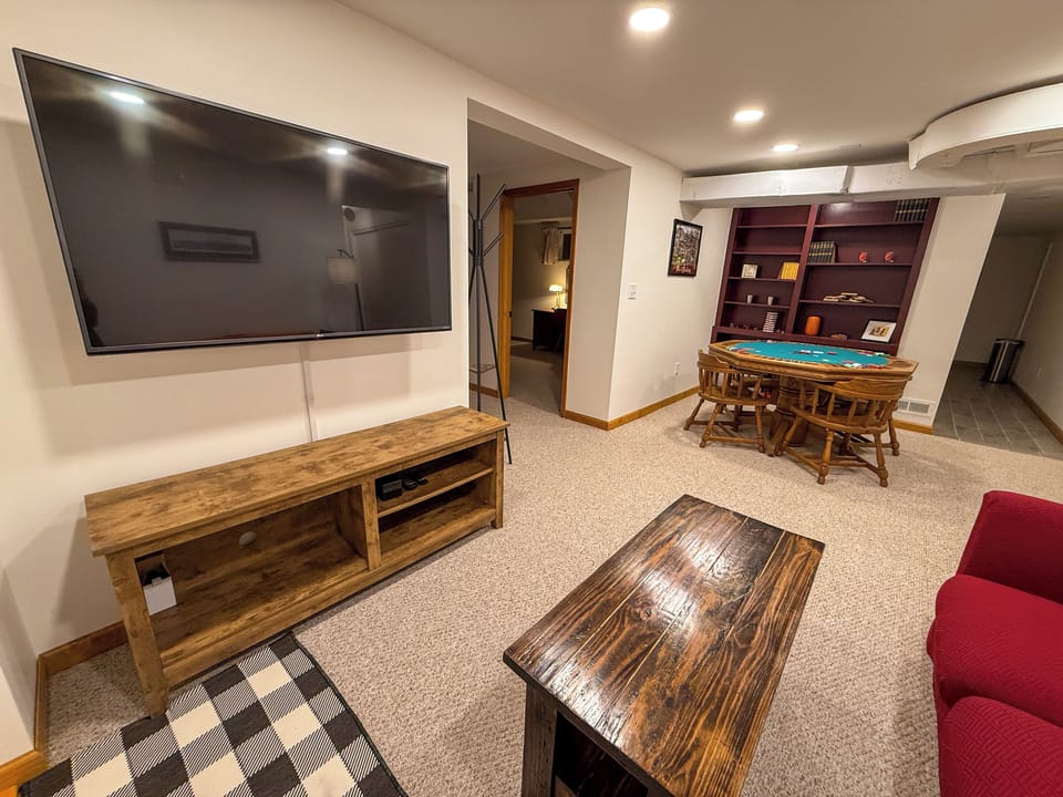 60" smart TV
