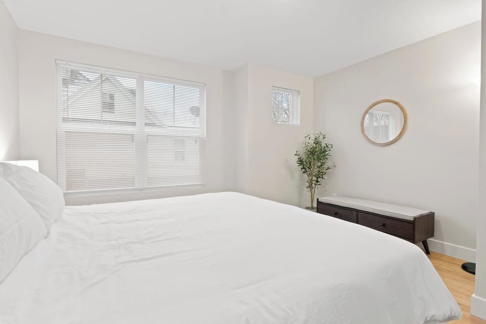 Get ready to sink into the ultimate comfort with our cozy and inviting bedroom, complete with all the modern amenities you need for a seamless stay