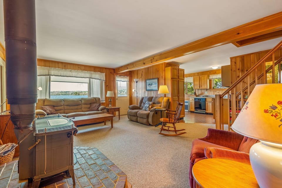 Lake Views from Living Room! Fireplace not for guest use.