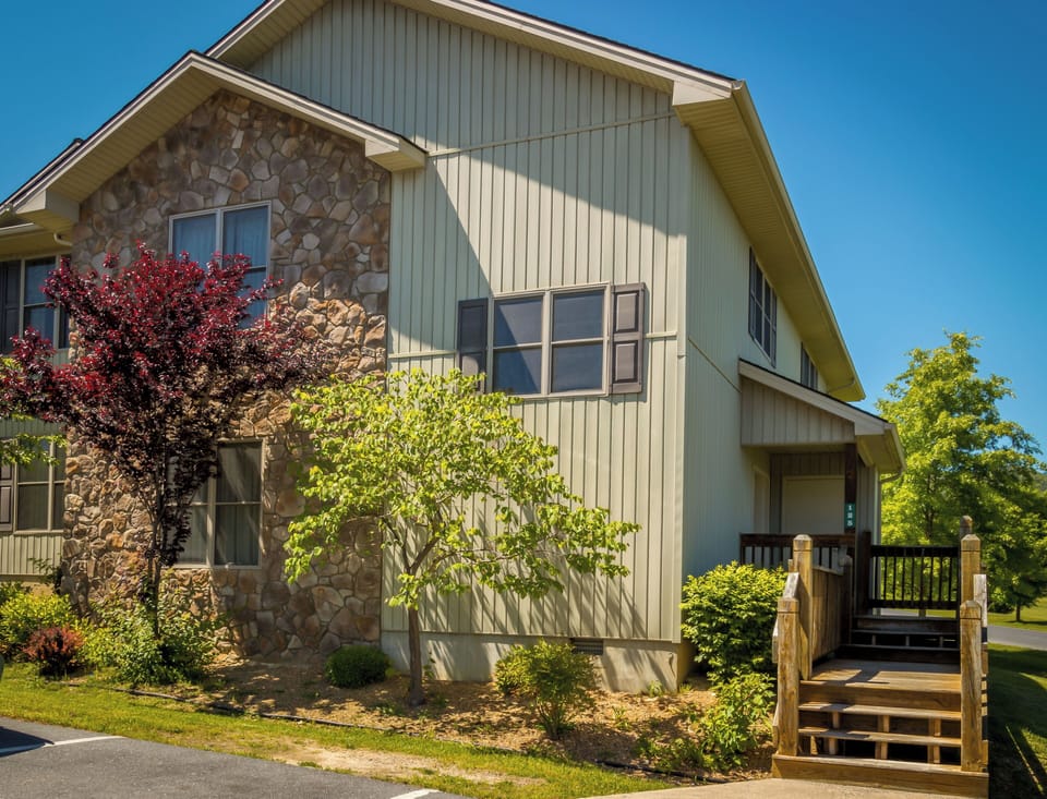 Woodstone exterior