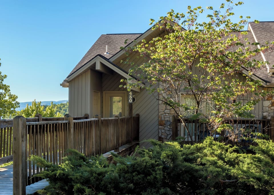 Summit Exterior