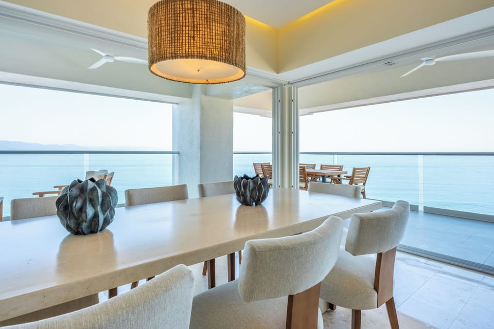 Large Dining Room Area Beachfront