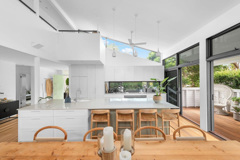 Dining / kitchen