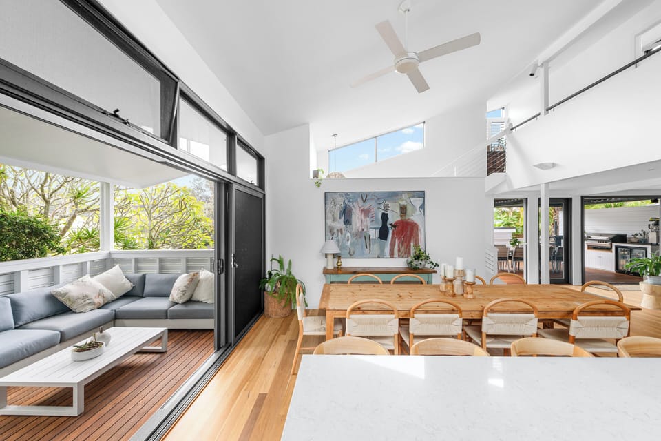 Kitchen / dining / outdoor lounge.
