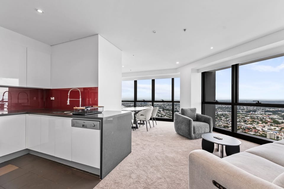 Kitchen/Dining Area/Living Area