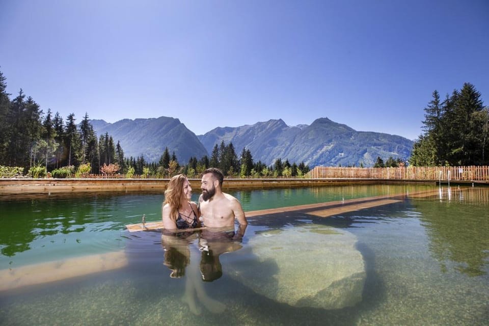 Holiday Home Swimming Pool