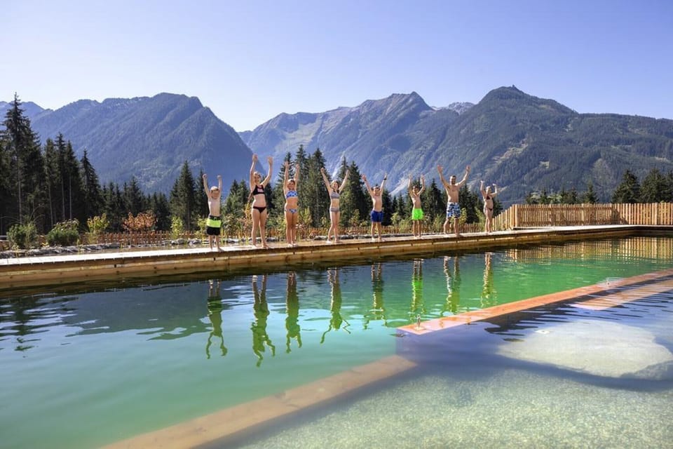 Holiday Home Swimming Pool