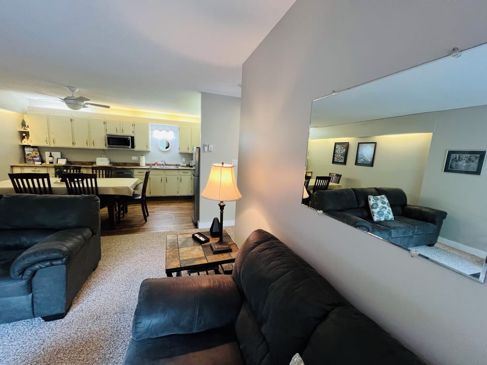 Renovated Open Plan Living. Gas Fireplace, mood lighting, comfy soft furnishings, Smart TV with Cable. Pull out sofa bed with good mattress. High Speed Wifi. Outside BBQ Deck with seating.