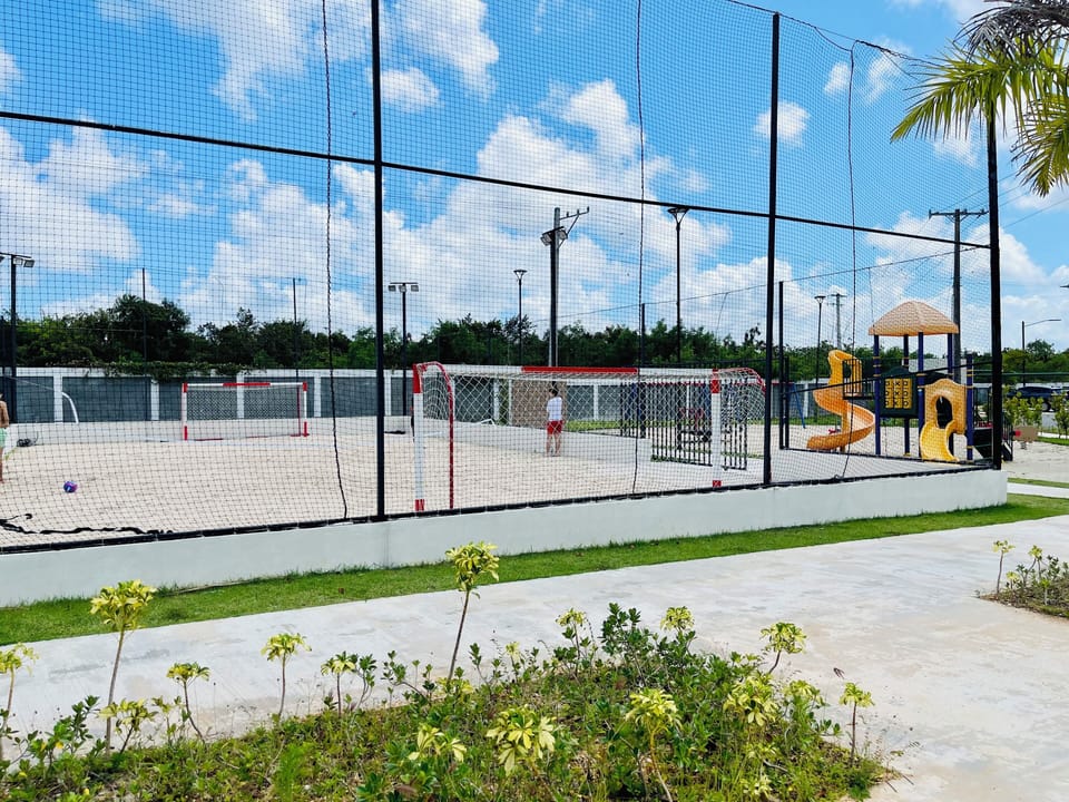 Sport court