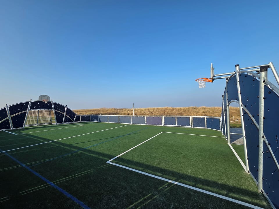 Sport court
