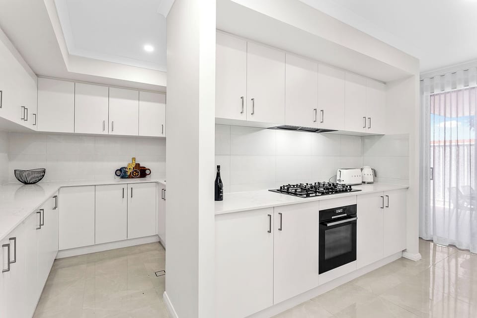 Kitchen with butlers pantry
