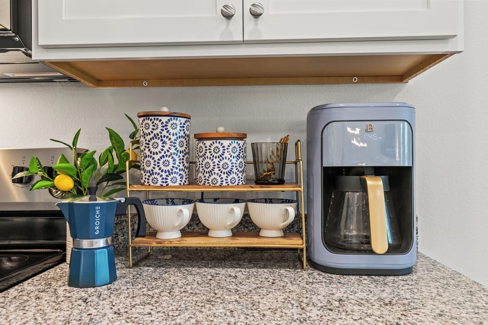 Start your mornings at the coffee bar with ground coffee, sugar, and Splenda 