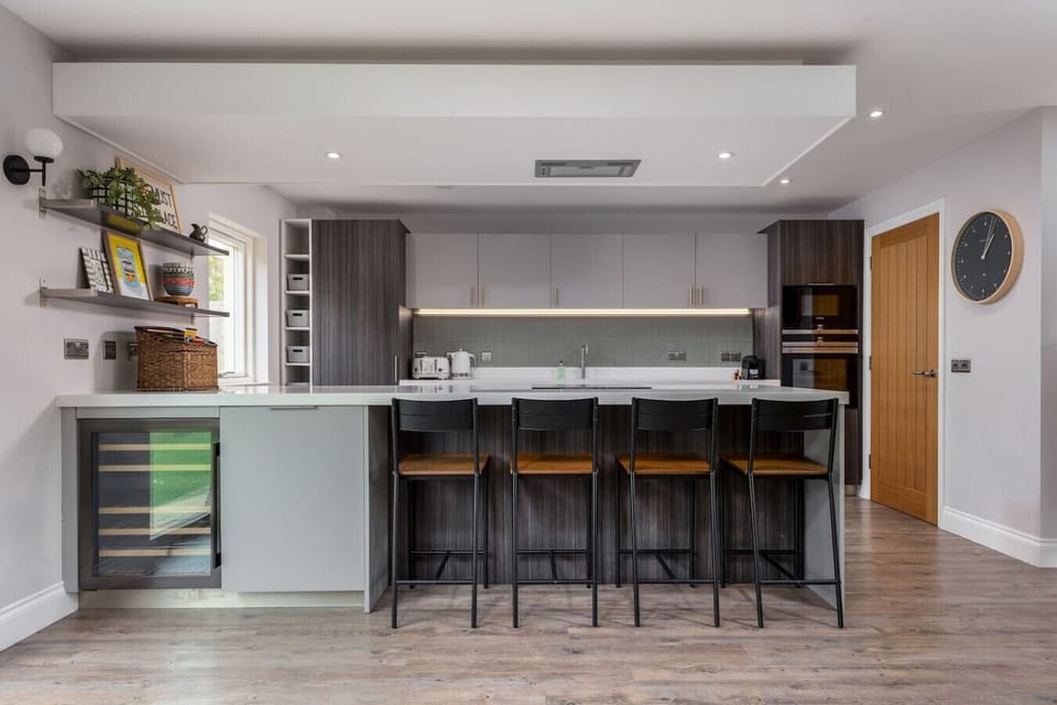 Open Plan Kitchen & Dining Area