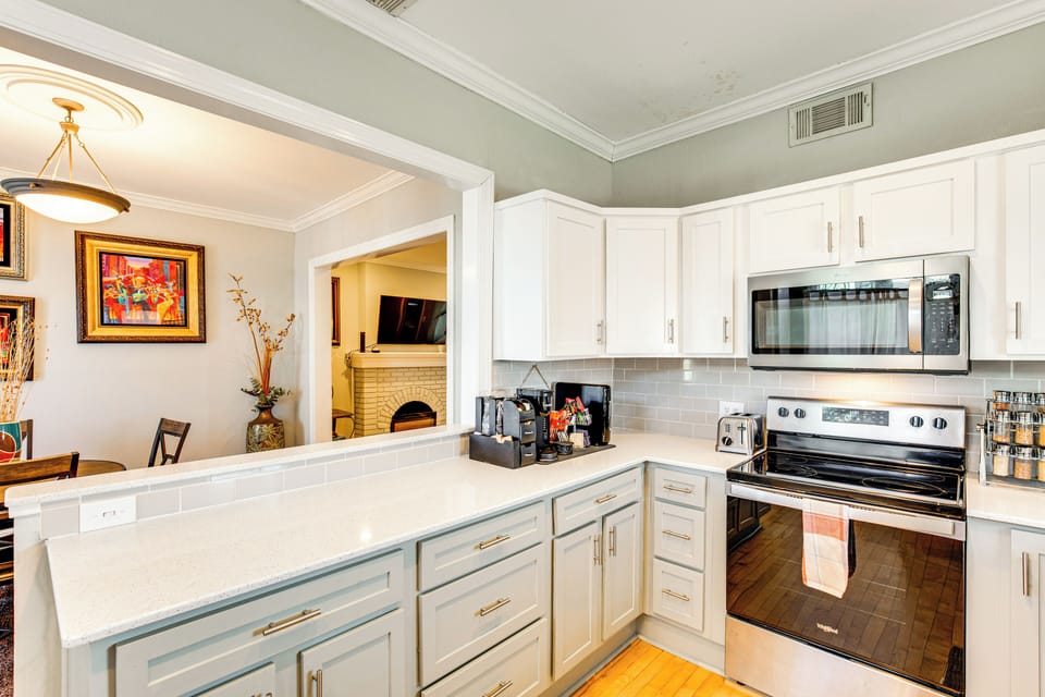 Property Interior | Free WiFi | Central A/C & Heating