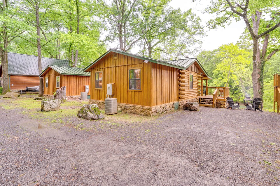 Parking | Driveway (2 Vehicles) | RV/Trailer Parking Nearby