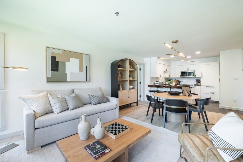 Property #220: Open floor plan