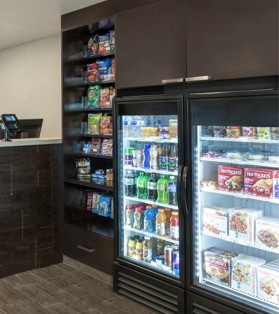 Pick up refreshments fast with well-lit, easy-to-shop displays.