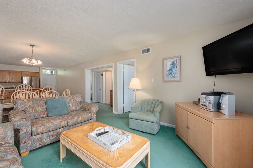 18-web-or-mls-CSH2-Living-V4