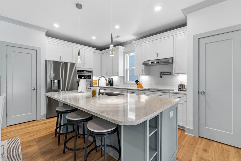 Cali's Coastal Dream - 117 SE 75th St (20)